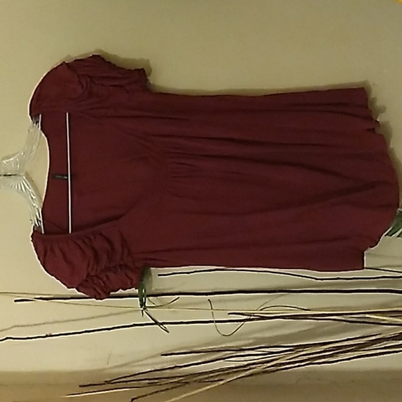 Double zero 100% rayon burgundy Fit And Flare top Size Large - Picture 2 of 7